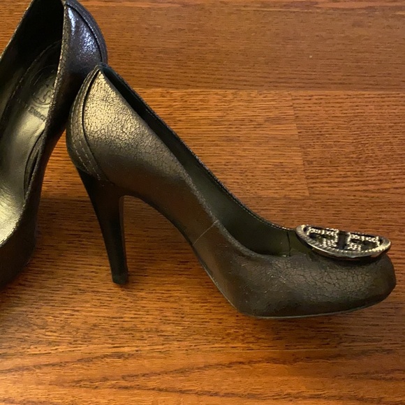 Tory Burch Metallic Gray Heels - Picture 2 of 3